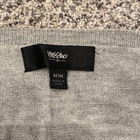 Mossimo sweater - Picture 2 of 2